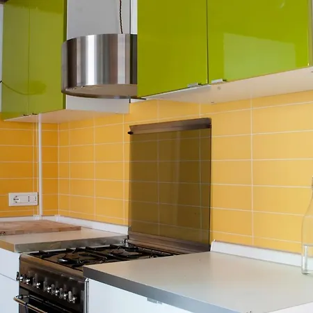 Canali Sud, Central, Fiber, Free Parking & Fire Tv *