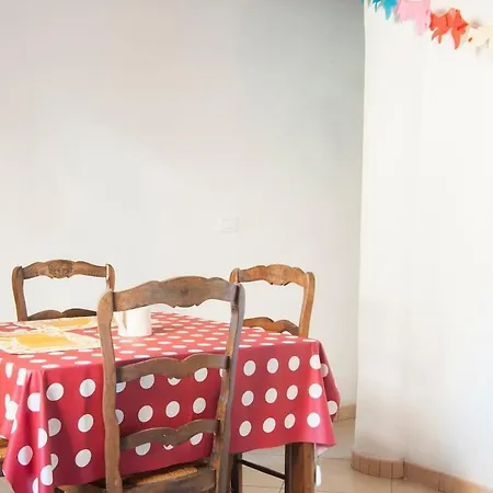 Walk To Enzo Ferrari Museum Free Parking Sleeps 3 Modena