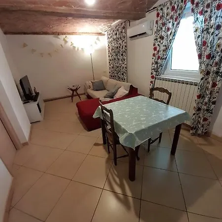 Daire Walk To Enzo Ferrari Museum Free Parking Sleeps 3 Modena