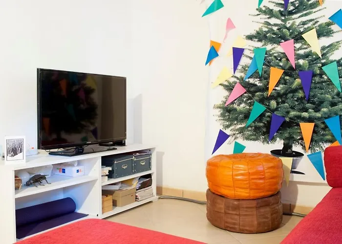 Canali Sud, Central, Fiber, Free Parking & Fire Tv